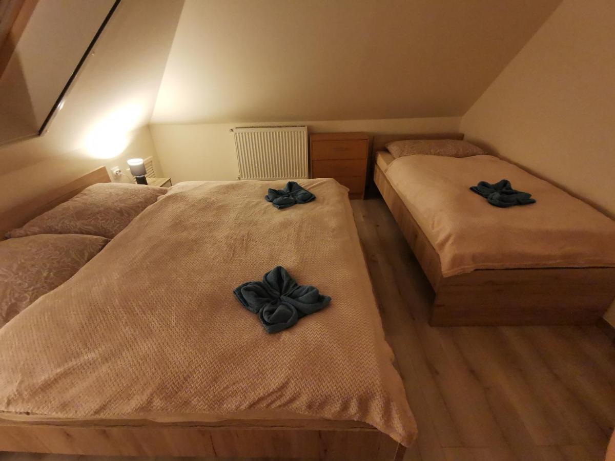 Sokristaly Vendeghaz Hotel Demjén Екстериор снимка