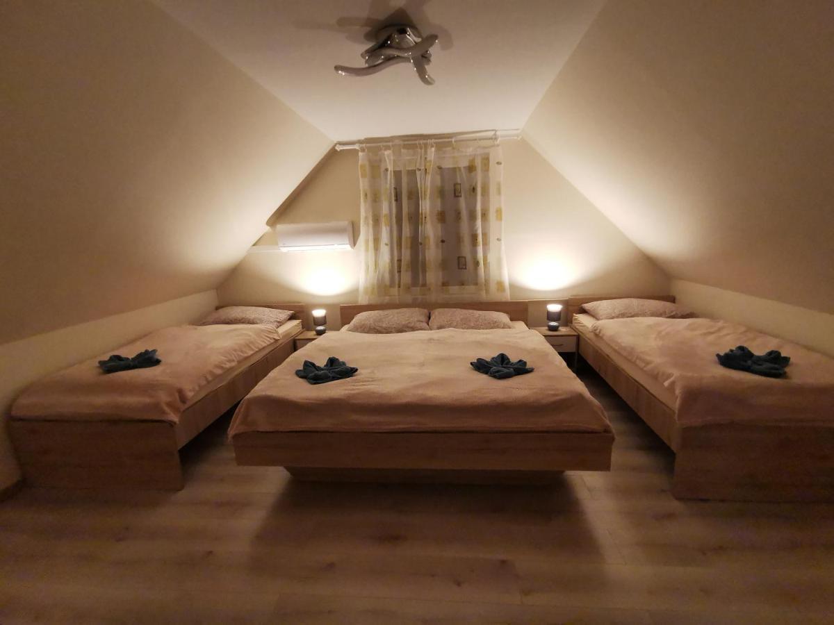 Sokristaly Vendeghaz Hotel Demjén Екстериор снимка