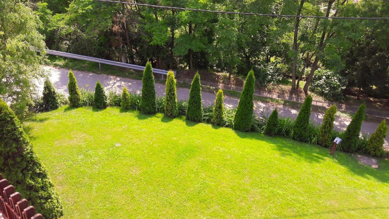 Sokristaly Vendeghaz Hotel Demjén Екстериор снимка